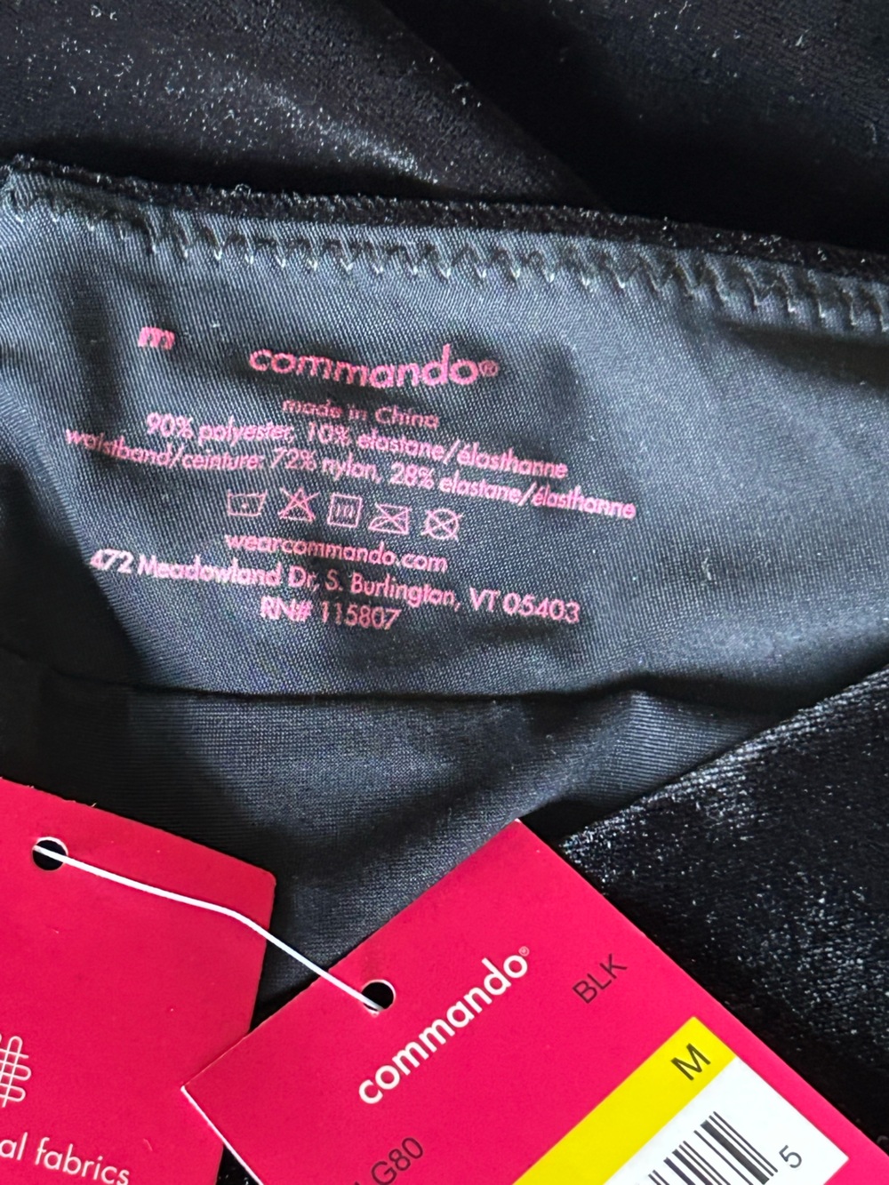 NWT Commando Velvet Flare Legging in Black. Women’s Medium - Picture 7 of 7